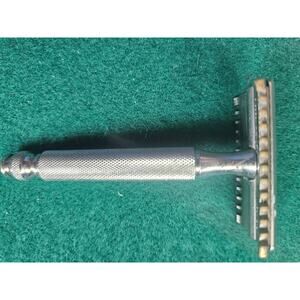 Vintage 1940s Gillette End Safety Razor 3 Piece